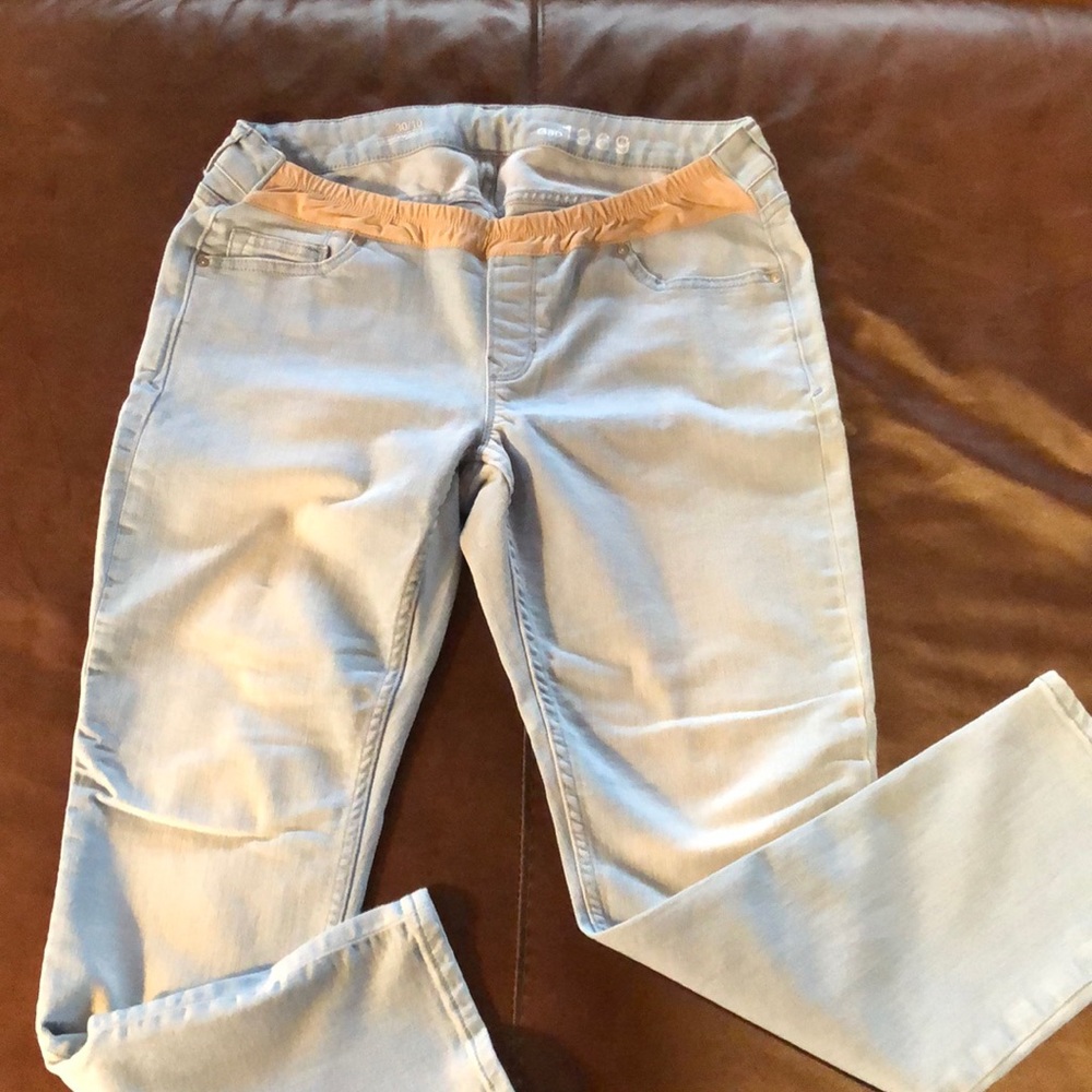 Gap Maternity 10/30 jeans